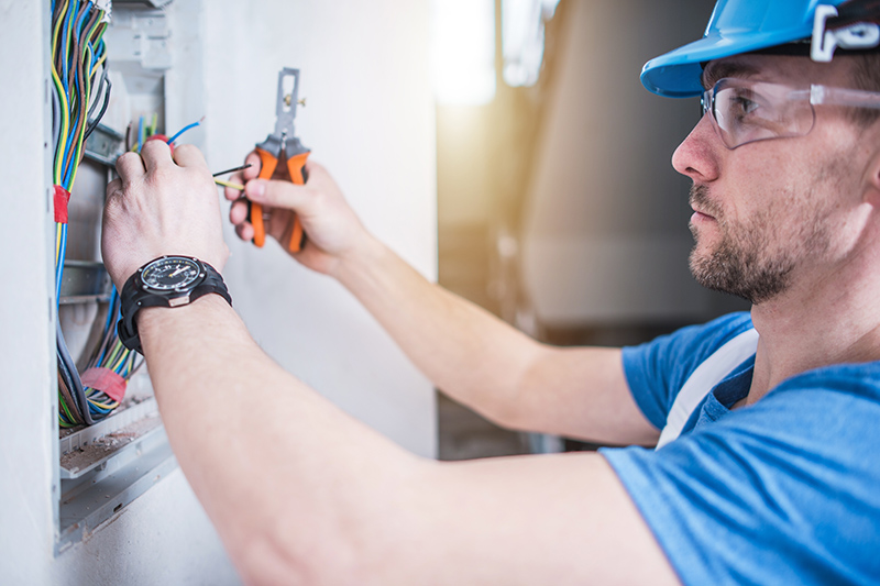 Electrician Qualifications in Bradford West Yorkshire